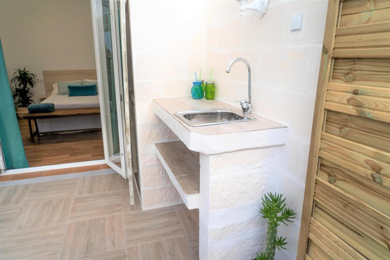La Calita Escondida - Jacuzzi Y Cocina En Terraza Privada - Piscina Y Parking Gratis Leilighet Chiclana de la Frontera Eksteriør bilde