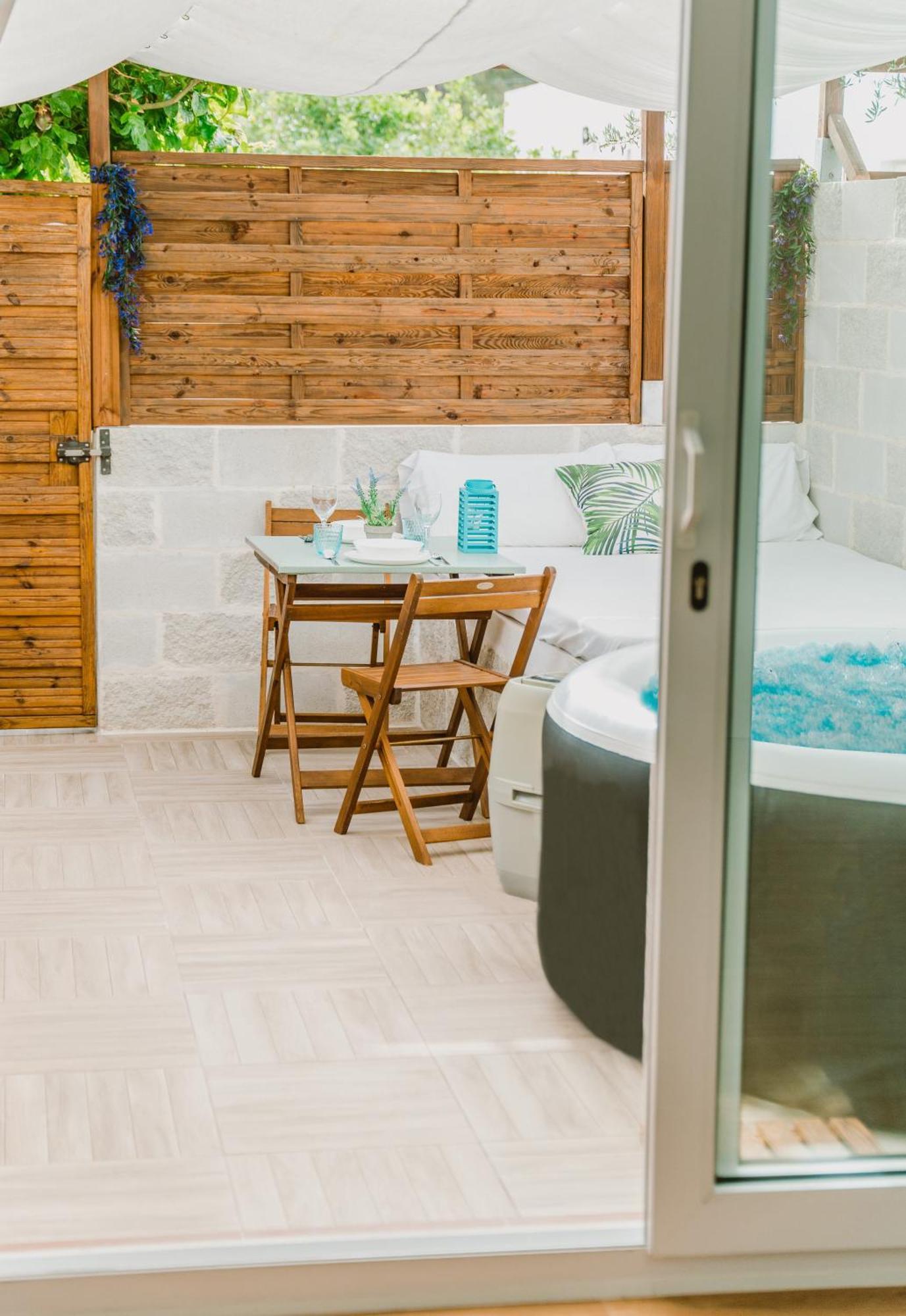 La Calita Escondida - Jacuzzi Y Cocina En Terraza Privada - Piscina Y Parking Gratis Leilighet Chiclana de la Frontera Eksteriør bilde